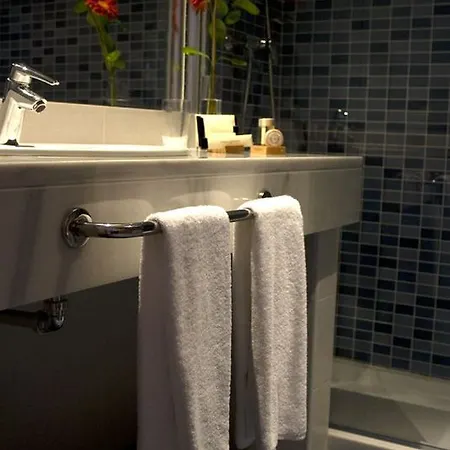 Exe Palmera 4* Seville